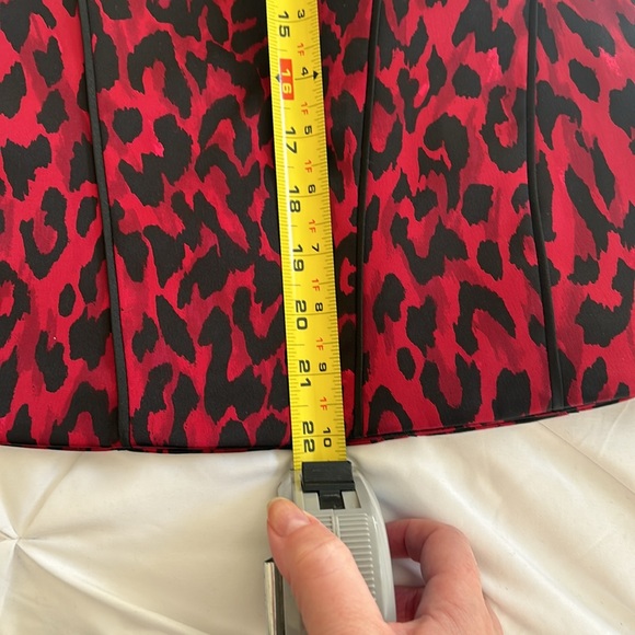 White House Black Market Corset Top - Picture 7 of 7